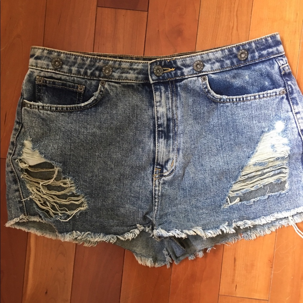 LF CARMAR Denim Short