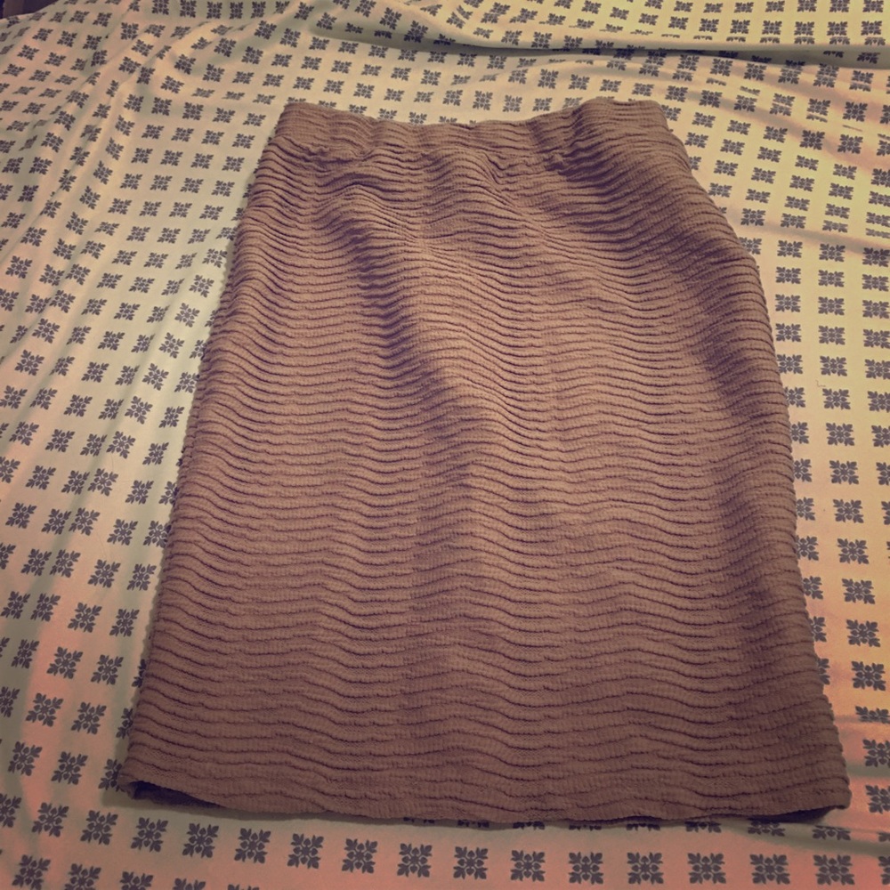 Brown pencil skirt