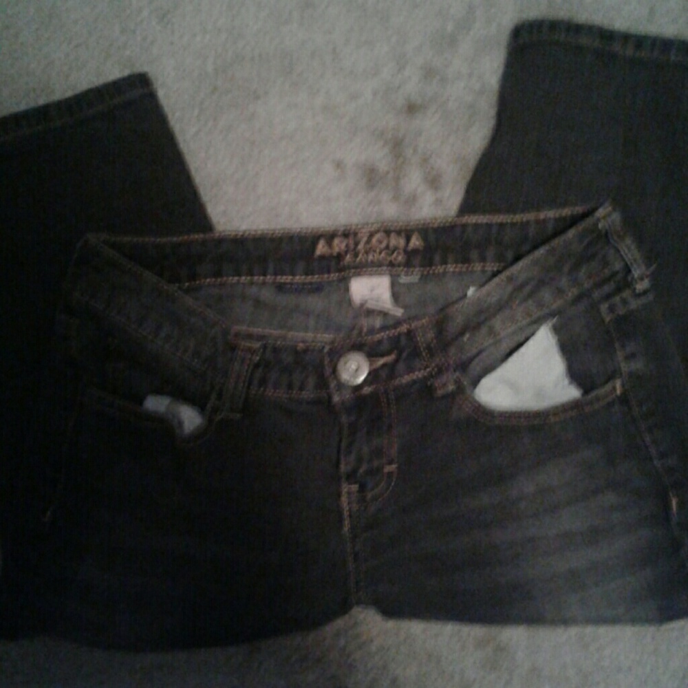 Black Arizona Capri Pants