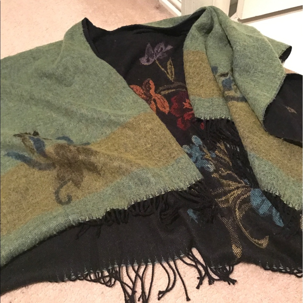 Reversible poncho