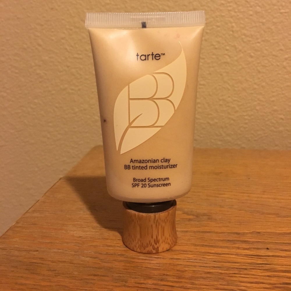Tarte Amazonian Clay tinted moisturizer