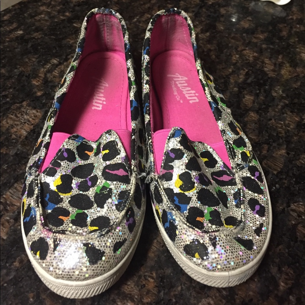 Kids metallic slide shoe