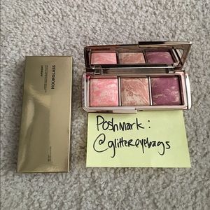 NEW & AUTH Hourglass Strobe Lighting Blush Palette