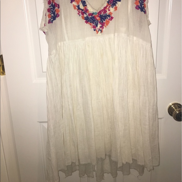 Dress - Picture 2 of 3