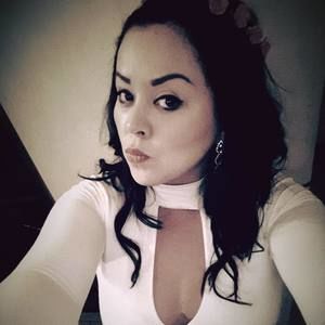 Meet your Posher, Fatima