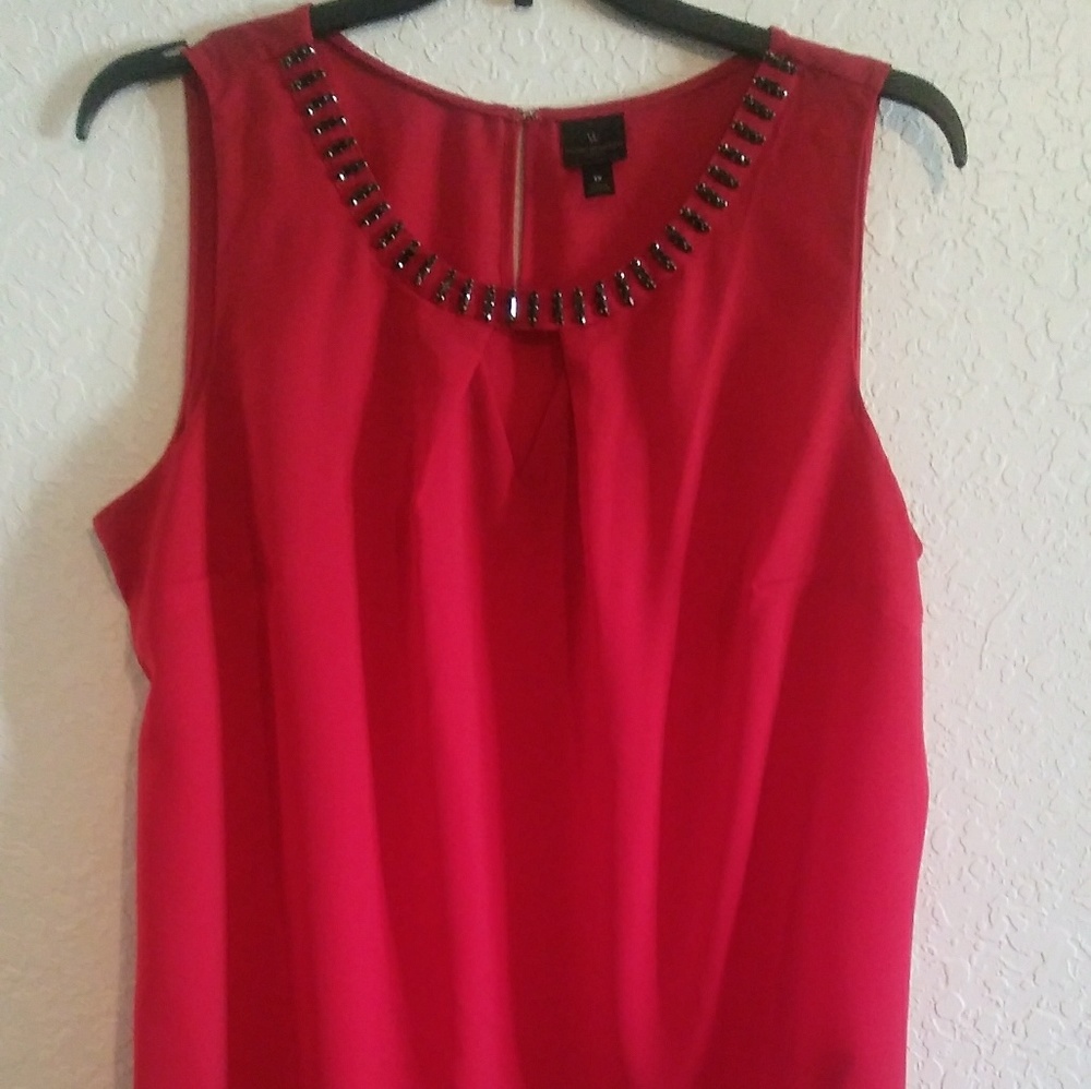 Red Sleeveless Shirt