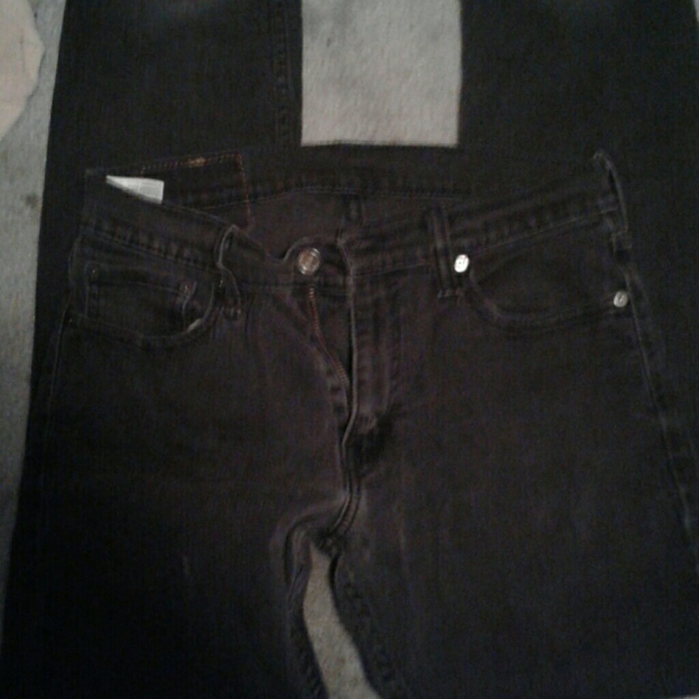 Black Levis