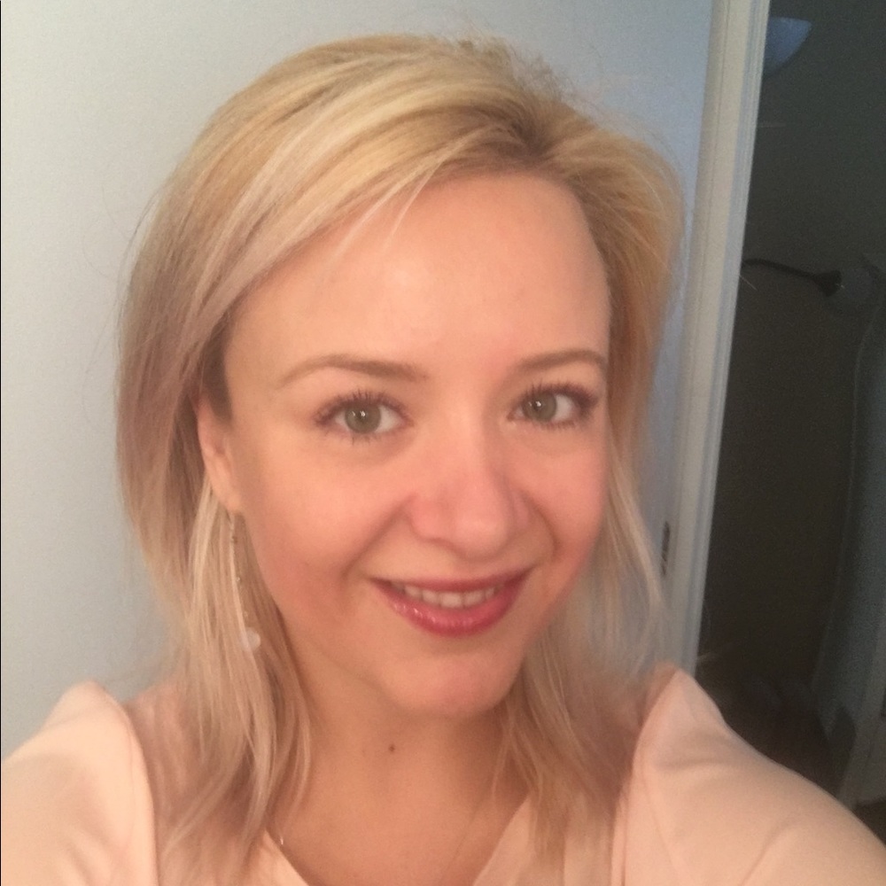 Meet your Posher, Elena