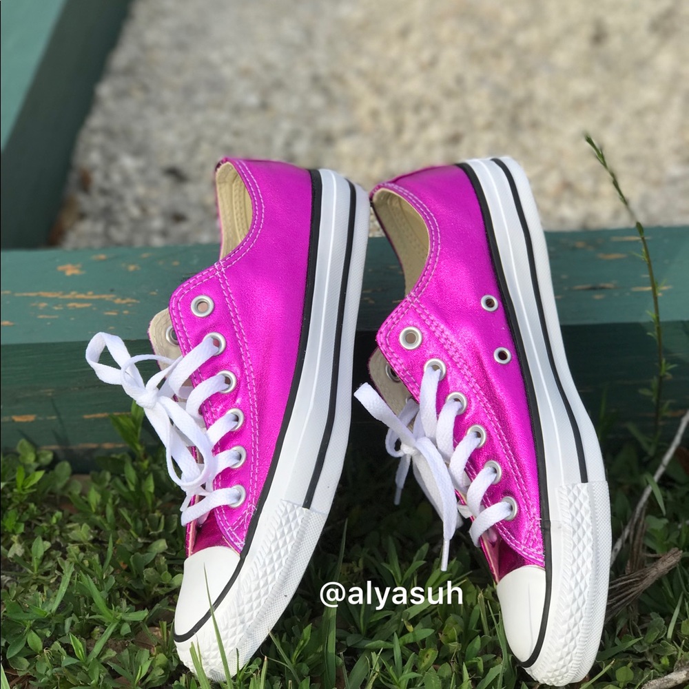 NWT Converse Ctas OX Magenta Glow WMNS AUTHENTIC - Picture 4 of 8