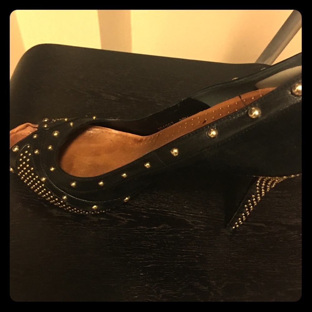 Brand new shoes