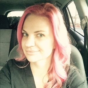 Meet your Posher, Dori