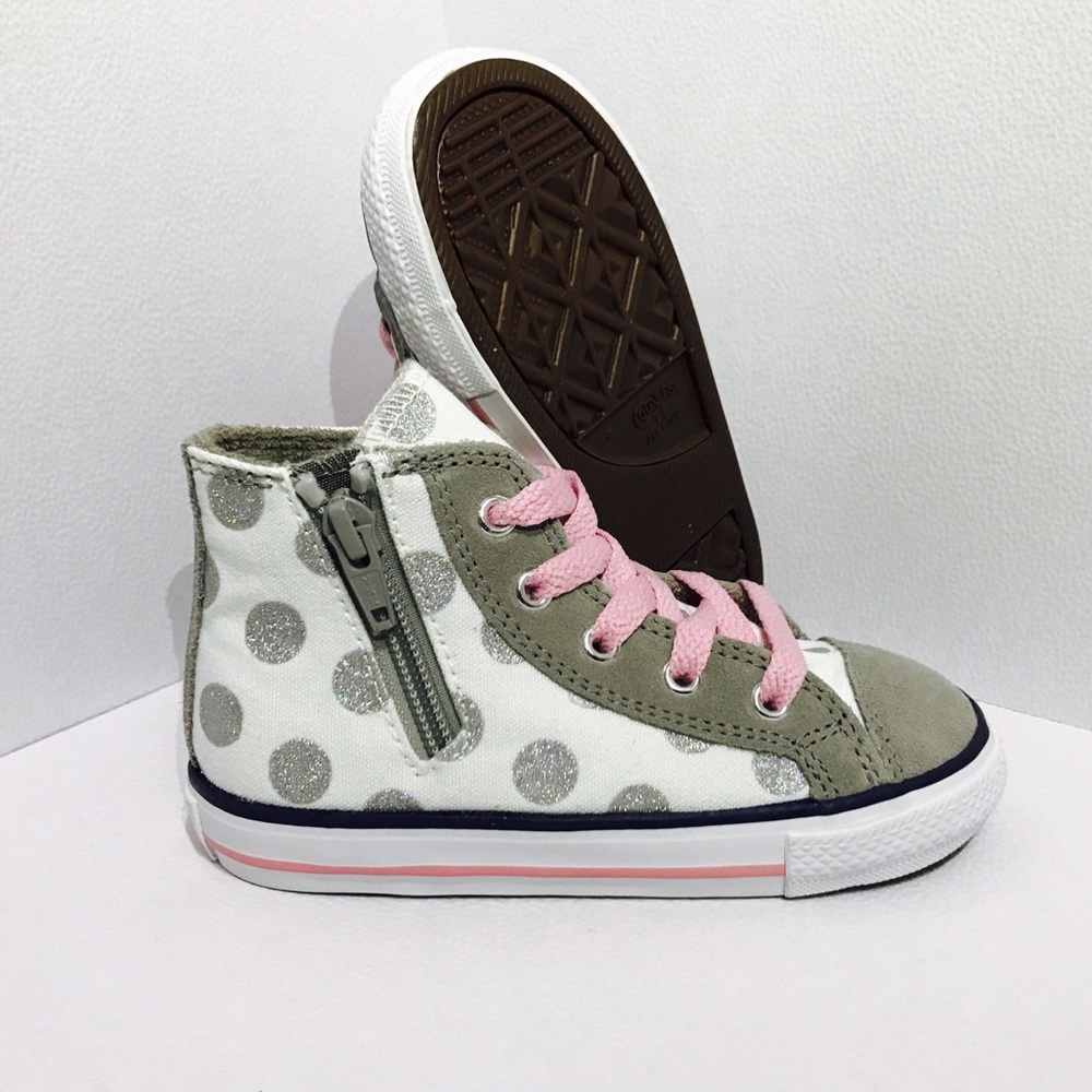 ✨HOST PICK✨ Converse Girls 🎀