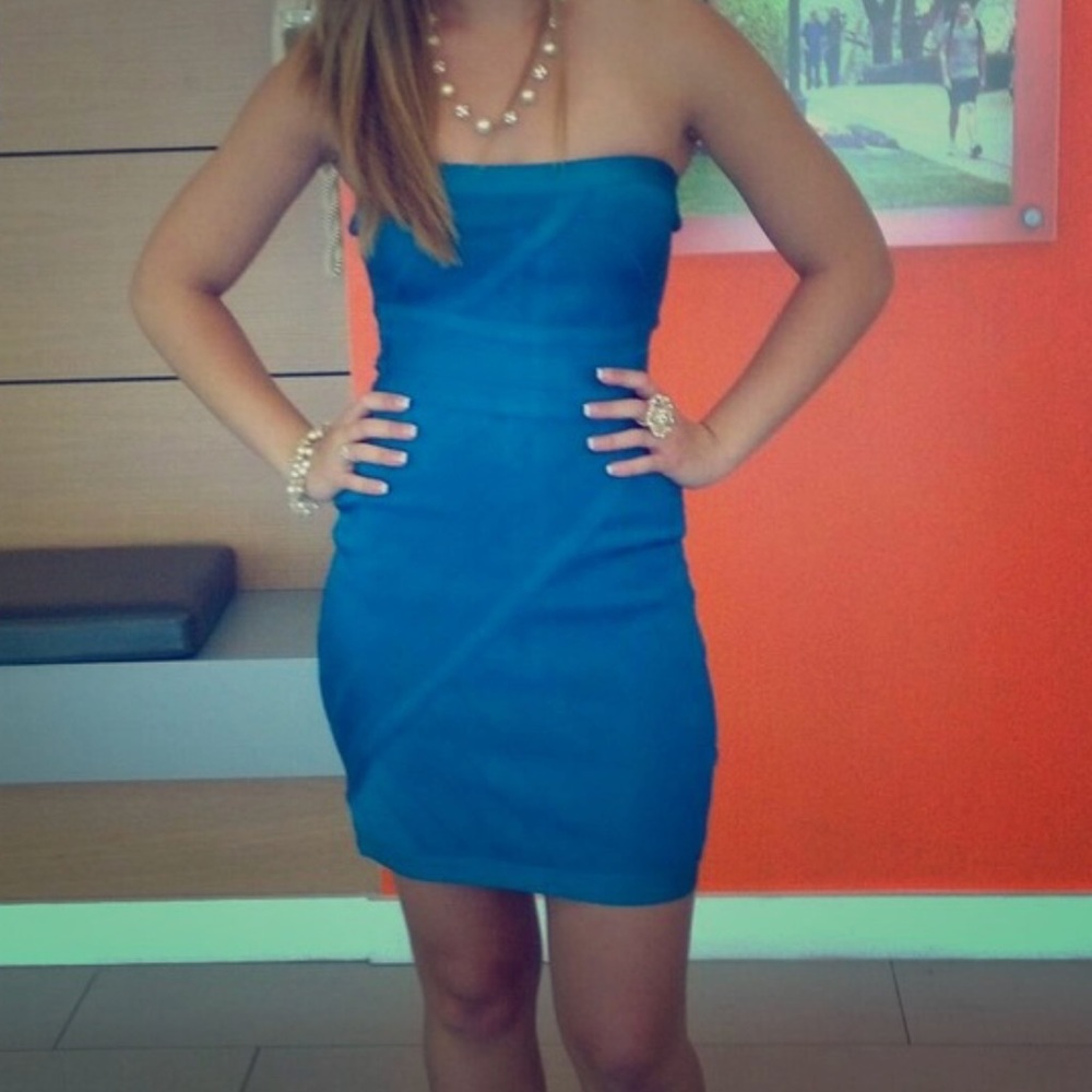 Bebe strapless dress
