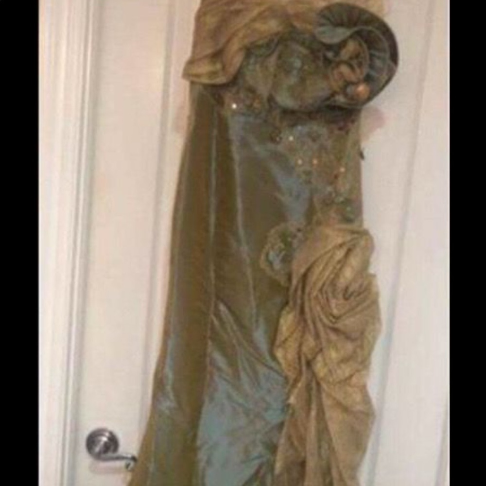 Long dress