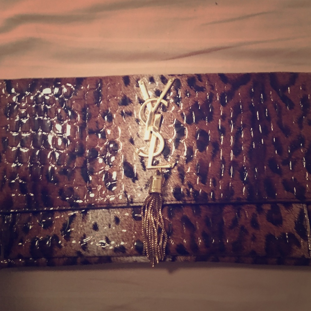 Animal print high quality clutch