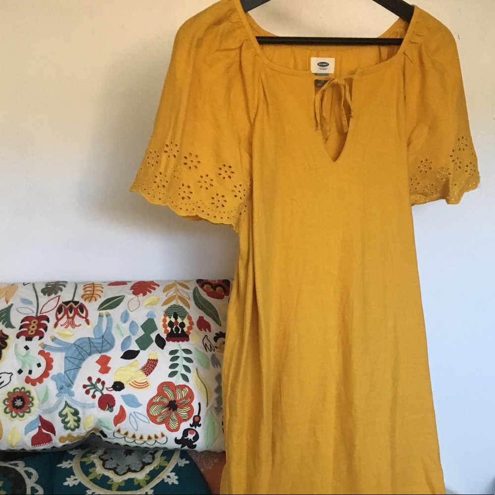 YELLOW SPRING DRESS 👗