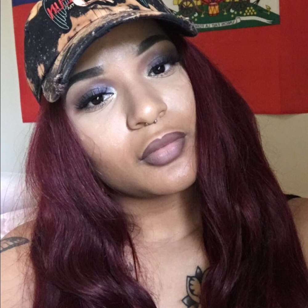 Meet your Posher, Jasmine