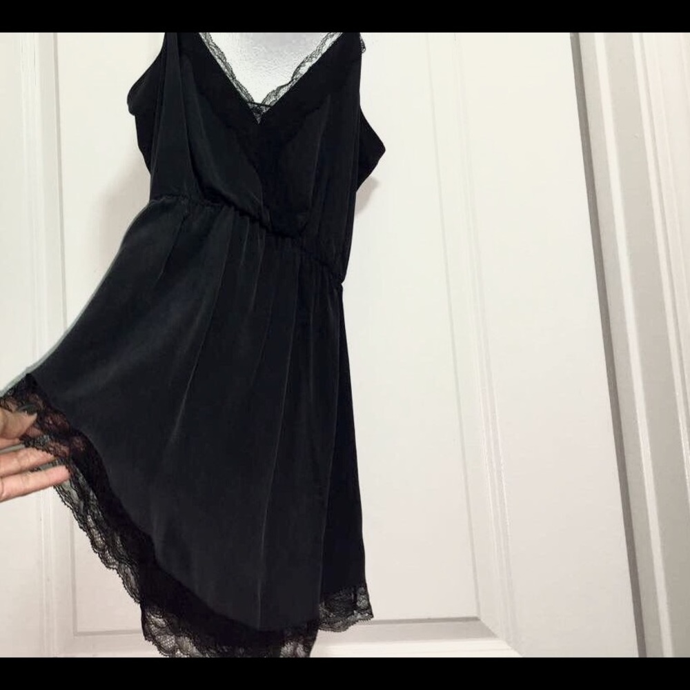 Lace Trim Silk Mini Dress 💣