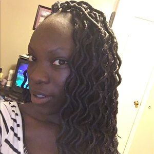 Meet your Posher, Bria