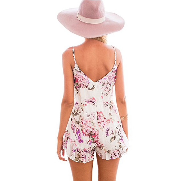 🔥 SALE White Floral Surplice Open Back Romper - Picture 2 of 4