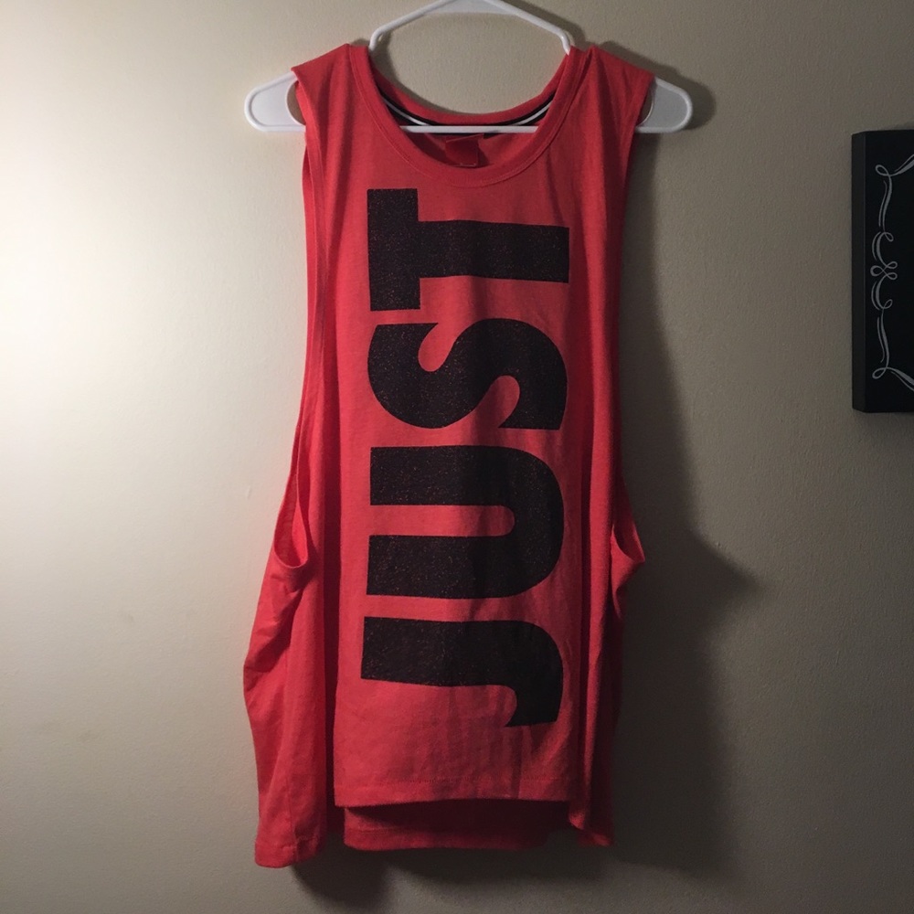 Nike tank