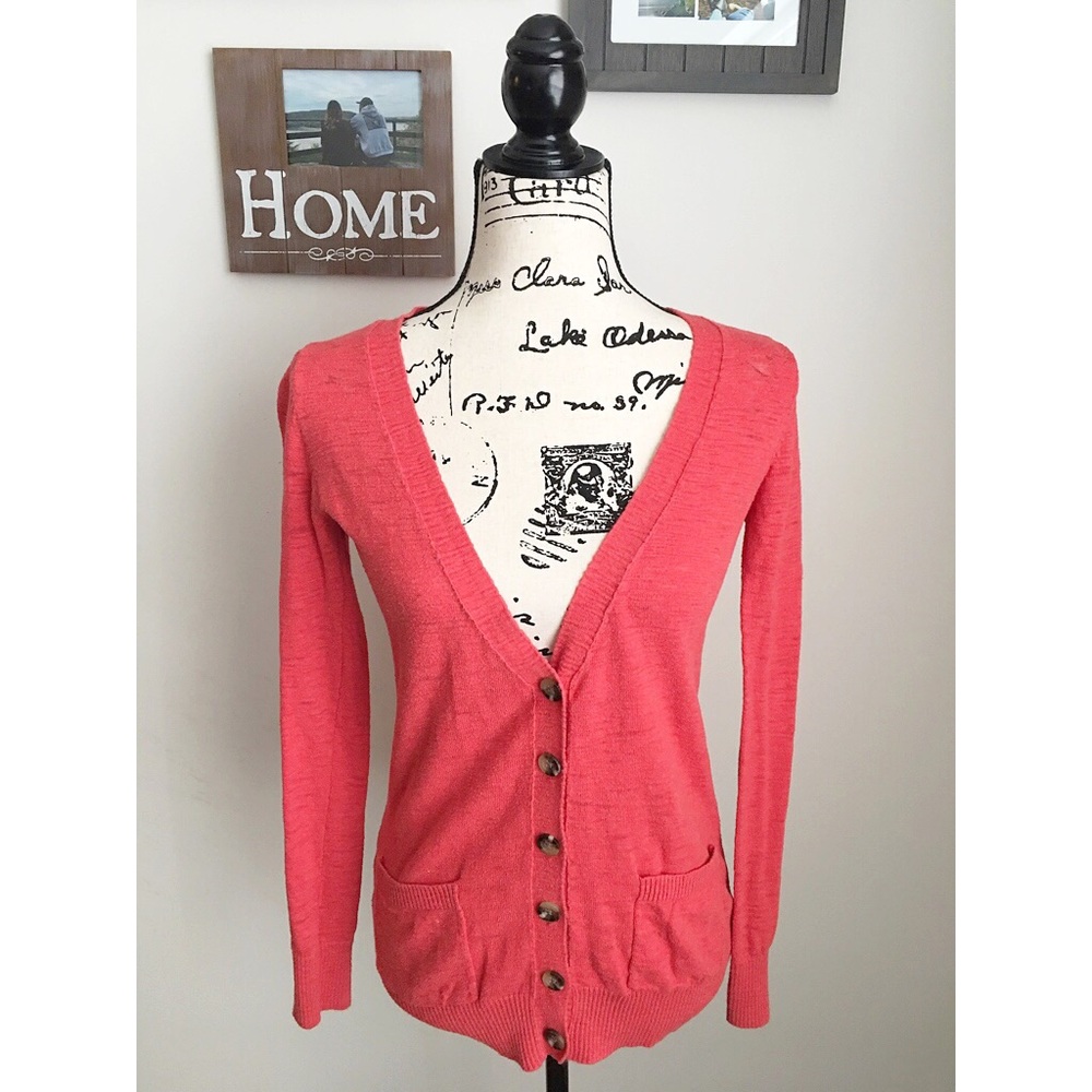 🔴 5 for $25 🔴 EUC Mossimo Cardigan