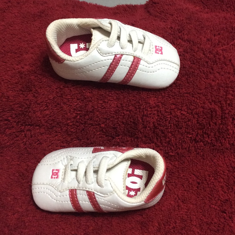 Infant DC shoes