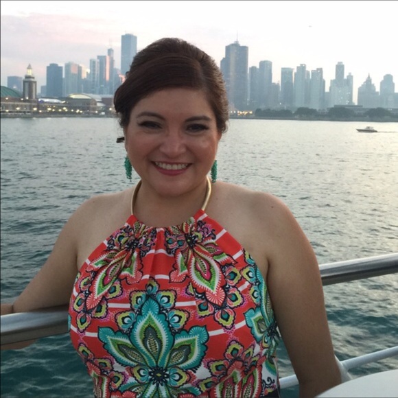 Vickie's Closet - Posh Ambassador ✨✨✨ - Picture 3 of 8