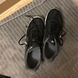 Nike revolution sneaker