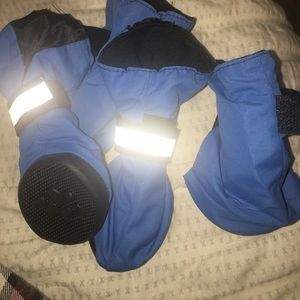 Pet booties size small