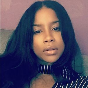 Meet your Posher, Dara