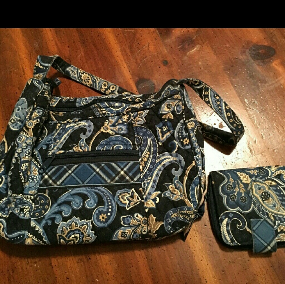 Vera Bradley Bag + Wallet Set