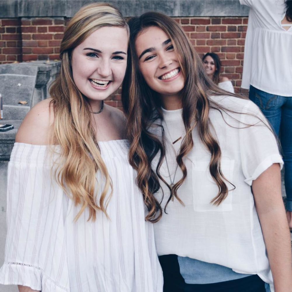 Meet your Posher, Caroline