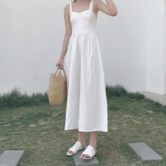 • wide leg jumpsuit • - Picture 2 of 7