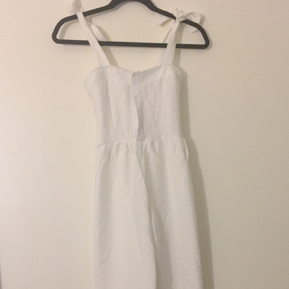 • wide leg jumpsuit • - Picture 4 of 7