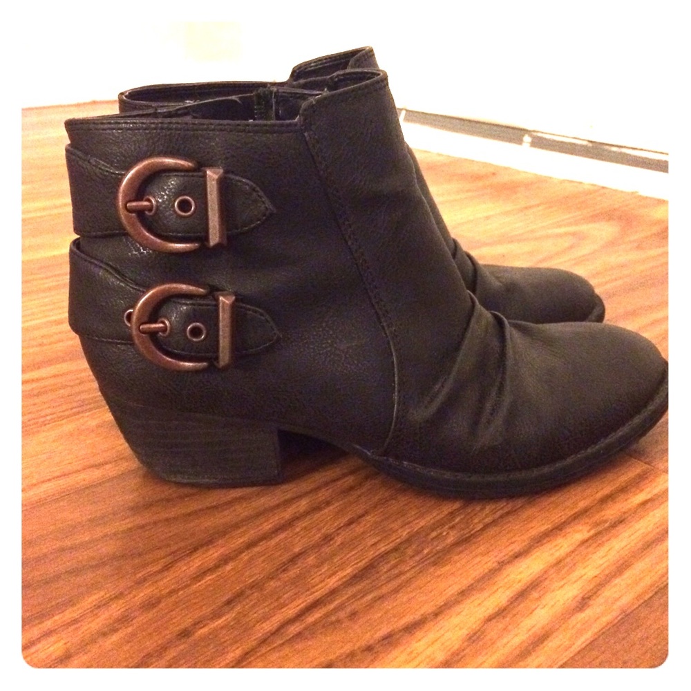 Black leather ankle boots