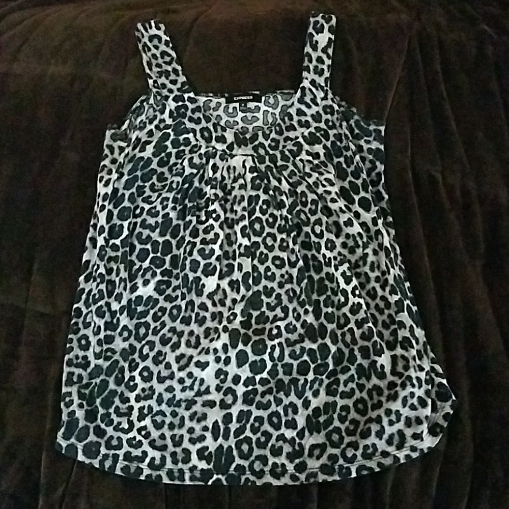 Express cheetah top