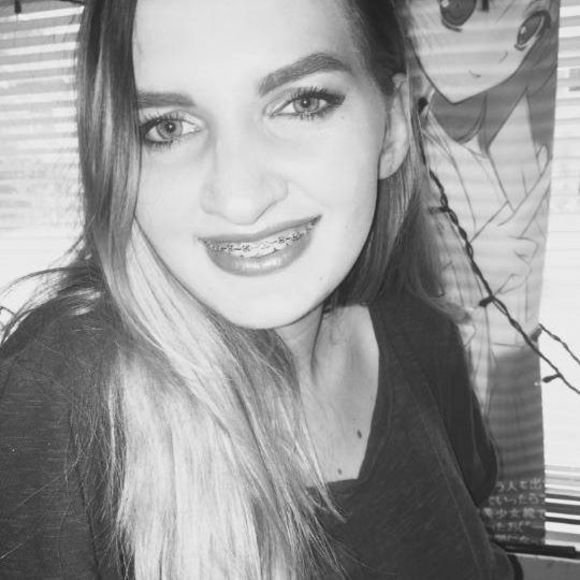 Meet your Posher, Brianna - Picture 1 of 1