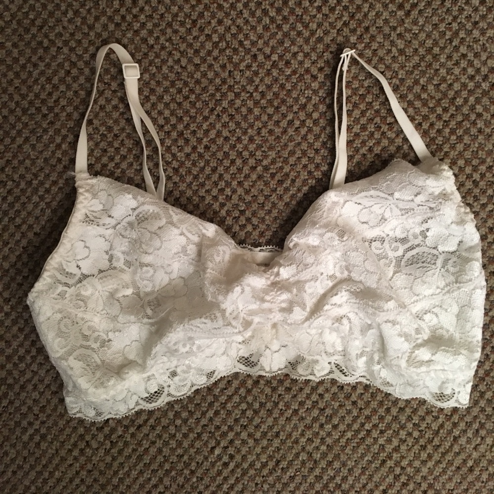 White lace Bralet