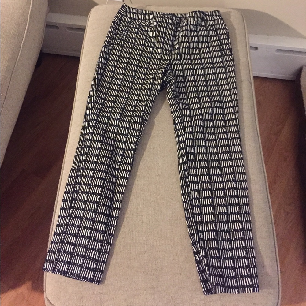Adrianna Papel black and white crop pant