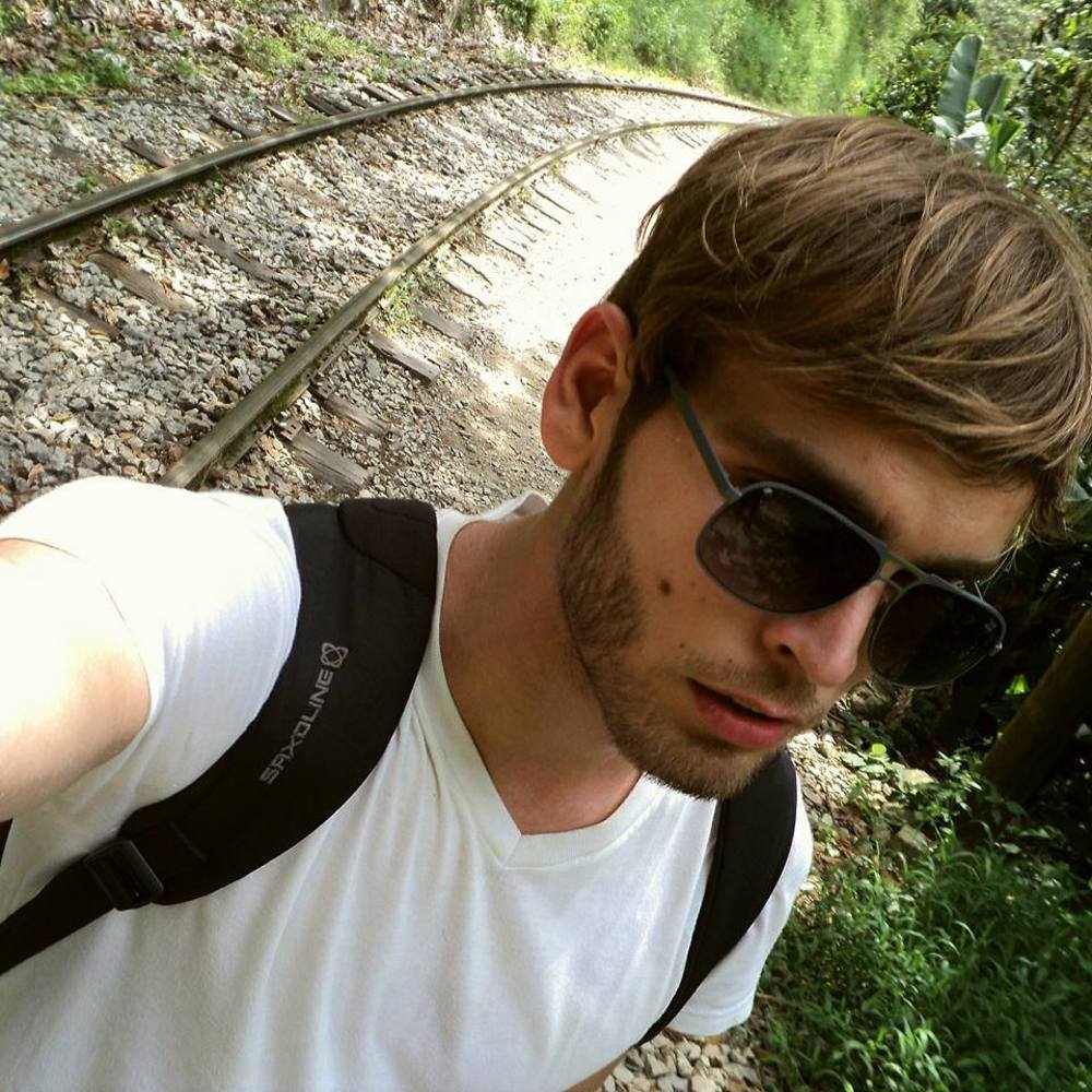 Meet your Posher, Juan