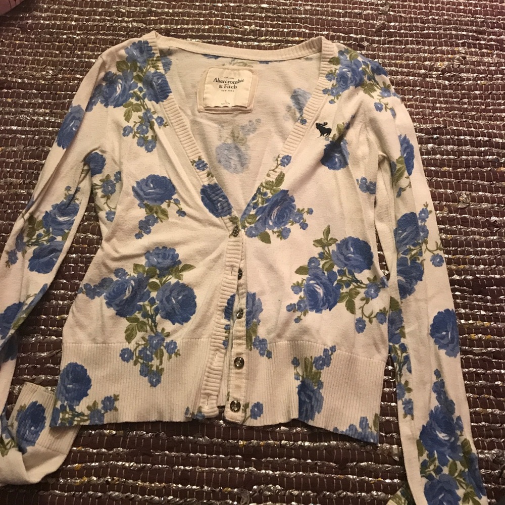 Abercrombie & Fitch Cardigan
