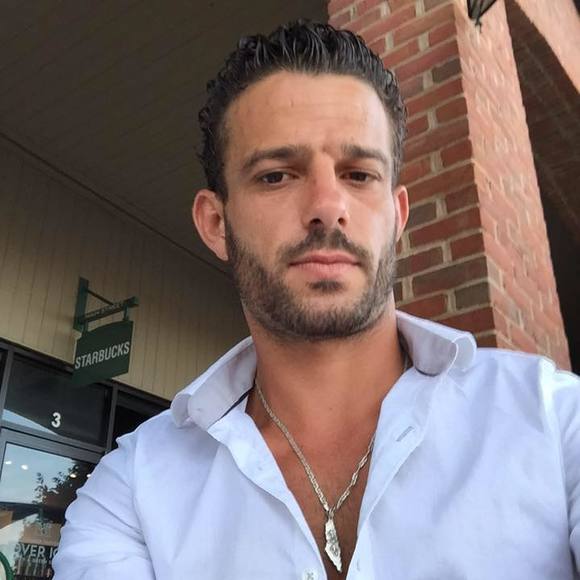 Meet your Posher, Mahmoud - Picture 1 of 1