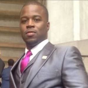 Meet your Posher, Emanuel