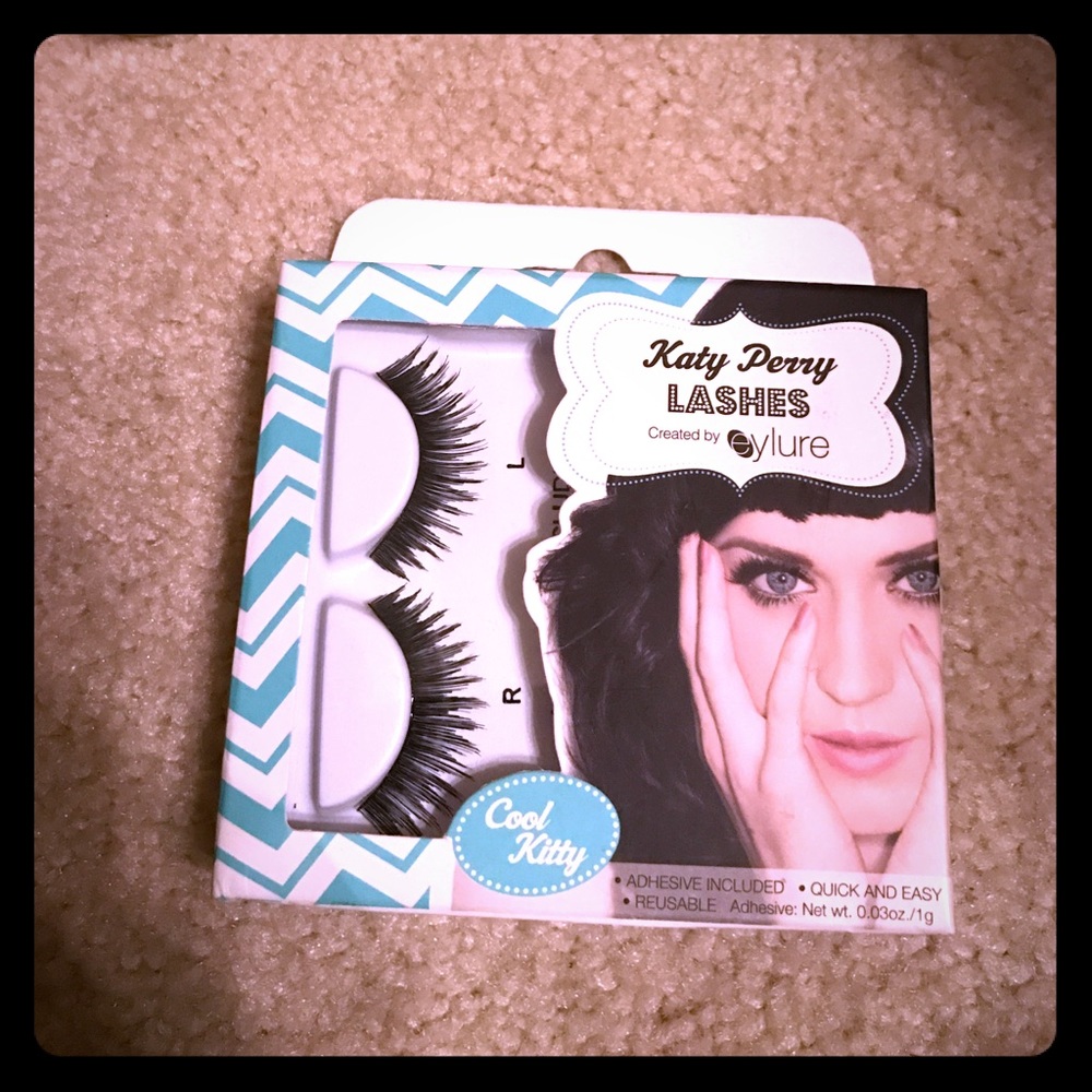 Cool Kitty Lashes, Katy Perry