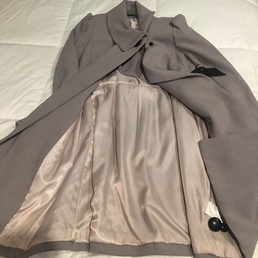 Jacket - Picture 3 of 3