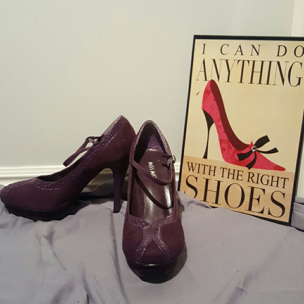 Purple pumps Miss Me 8.5