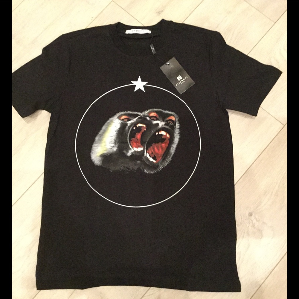 Givenchy t-shirt size M monkey brothers