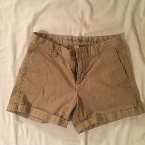 Gap girlfriend 4 inch short