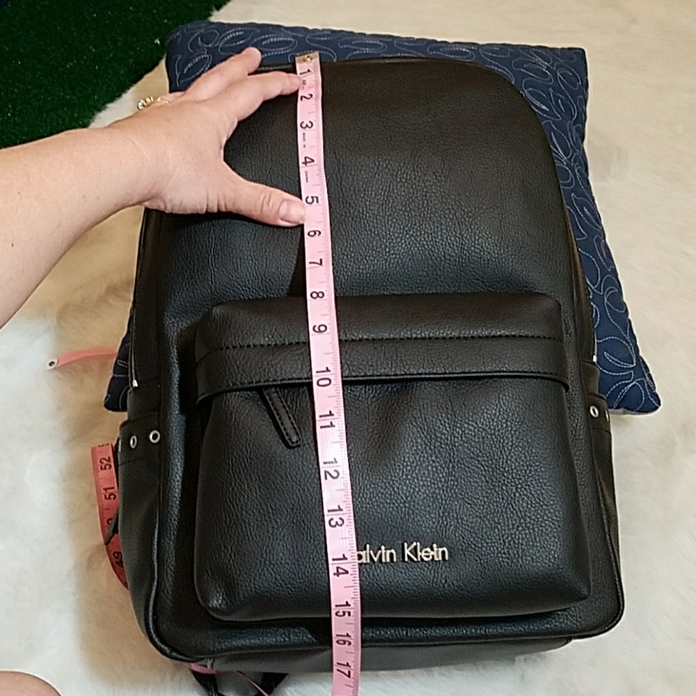 1 LEFT!  NWT Calvin Klein Backpack  🦋HOST PICK🦋 - Picture 3 of 8